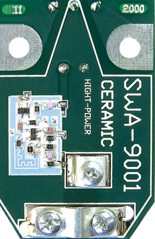 Широкополосный антенный усилитель SVA-9001